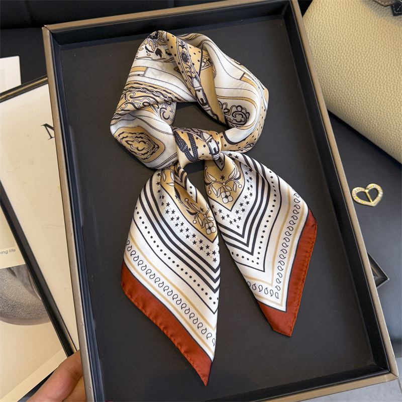 New Bandana Designer Silk Squa - đánh giá và giá Wrist Wraps